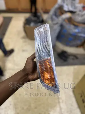 Corona ST 190 Bumper Light / Indicator