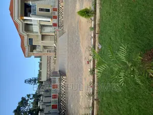 Furnished 6bdrm House in Nakwero, Kira for sale
