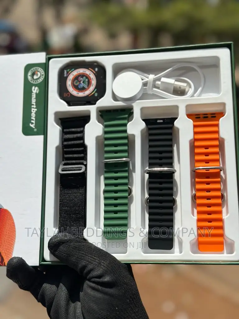 Smartwatch With 4 Different Strap Combo