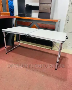 Foldable Table