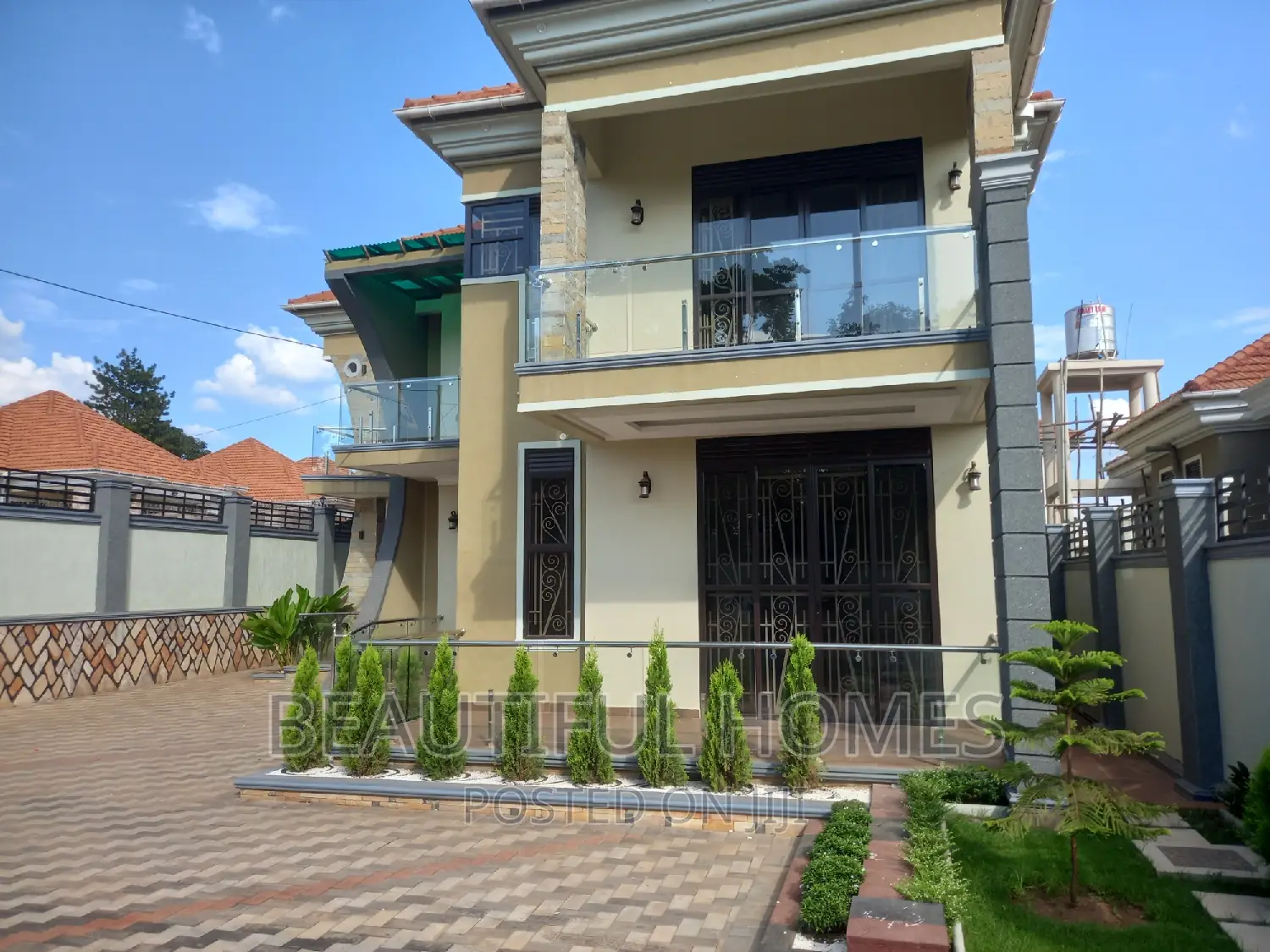 Furnished 6bdrm Duplex in Kira, Nakawa for sale