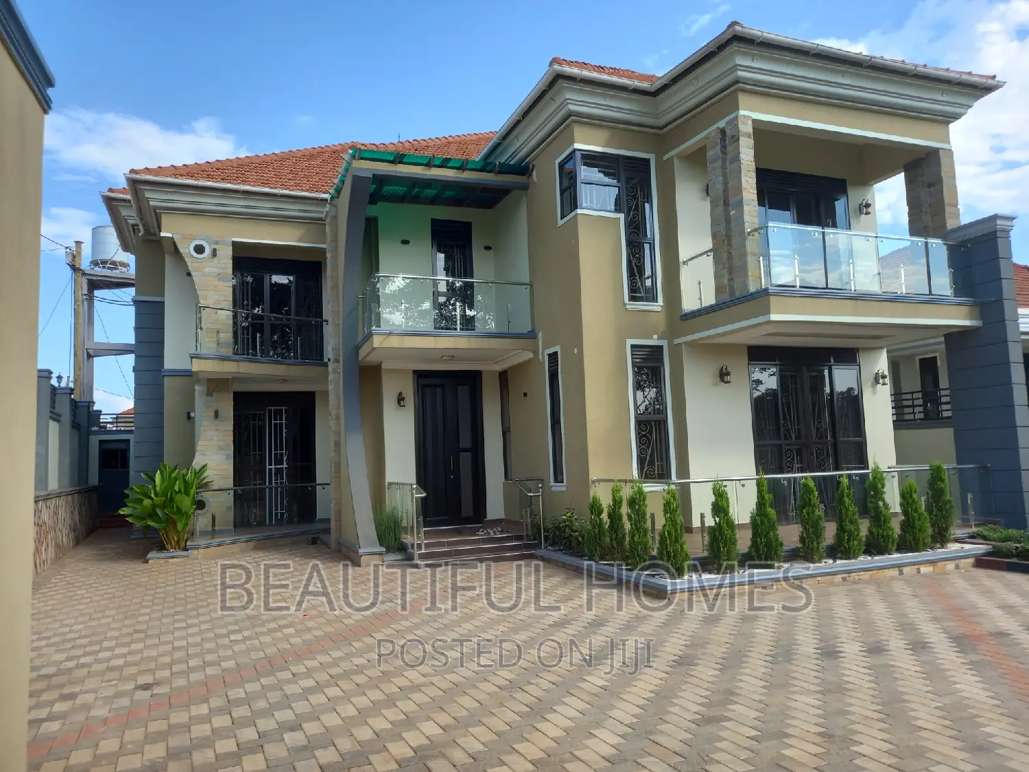 Furnished 6bdrm Duplex in Kira, Nakawa for sale