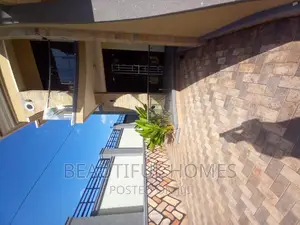 Furnished 6bdrm Duplex in Kira 1 for sale
