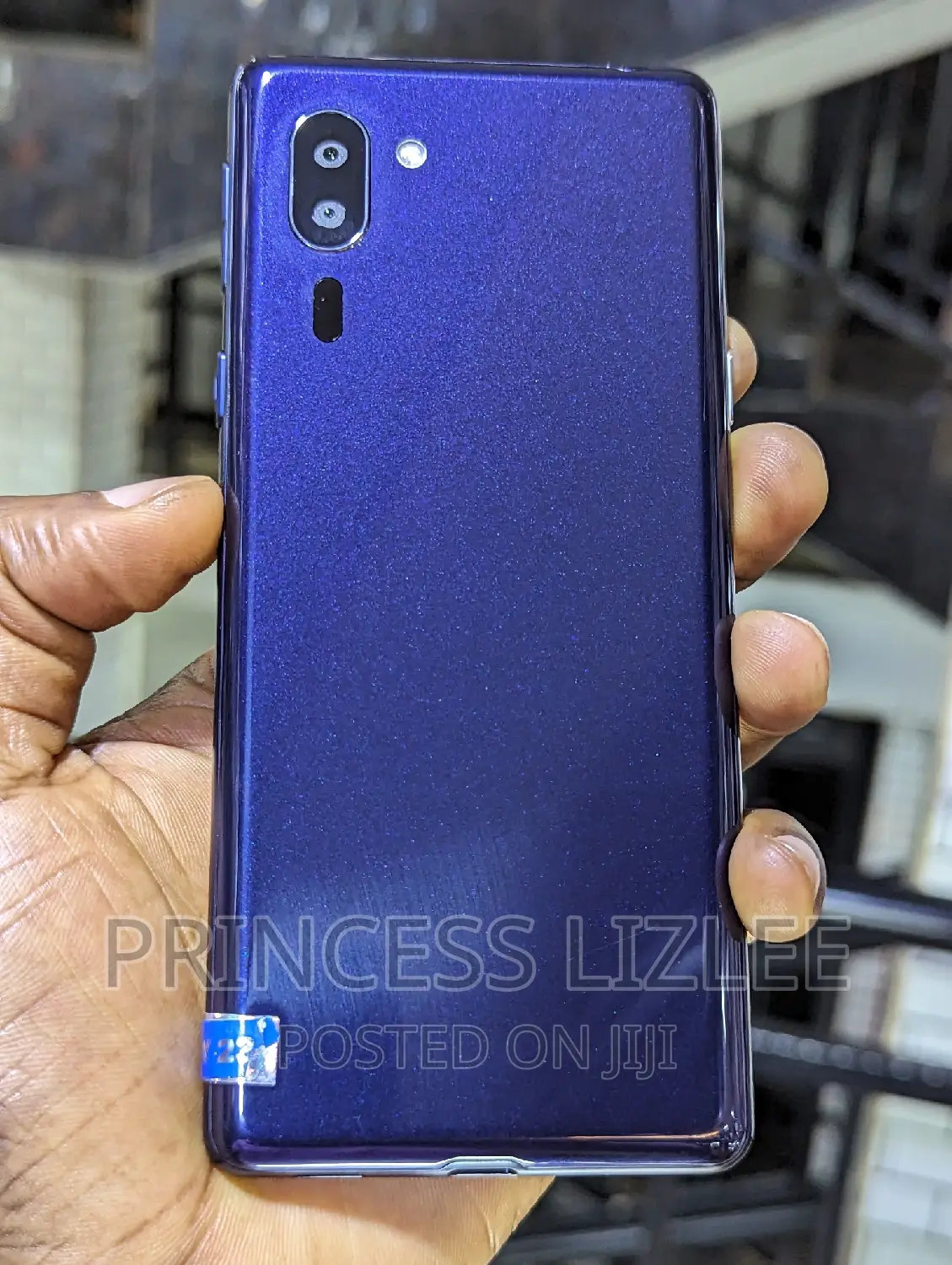 Kyocera Basio 4 32 GB Blue