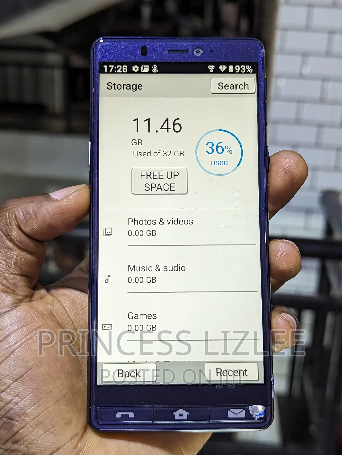 Kyocera Basio 4 32 GB Blue
