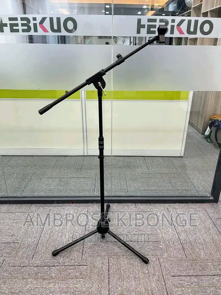 Durable Mic Support + 2 Clip Holders Stage Microphone Stands