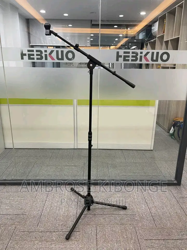Durable Mic Support + 2 Clip Holders Stage Microphone Stands