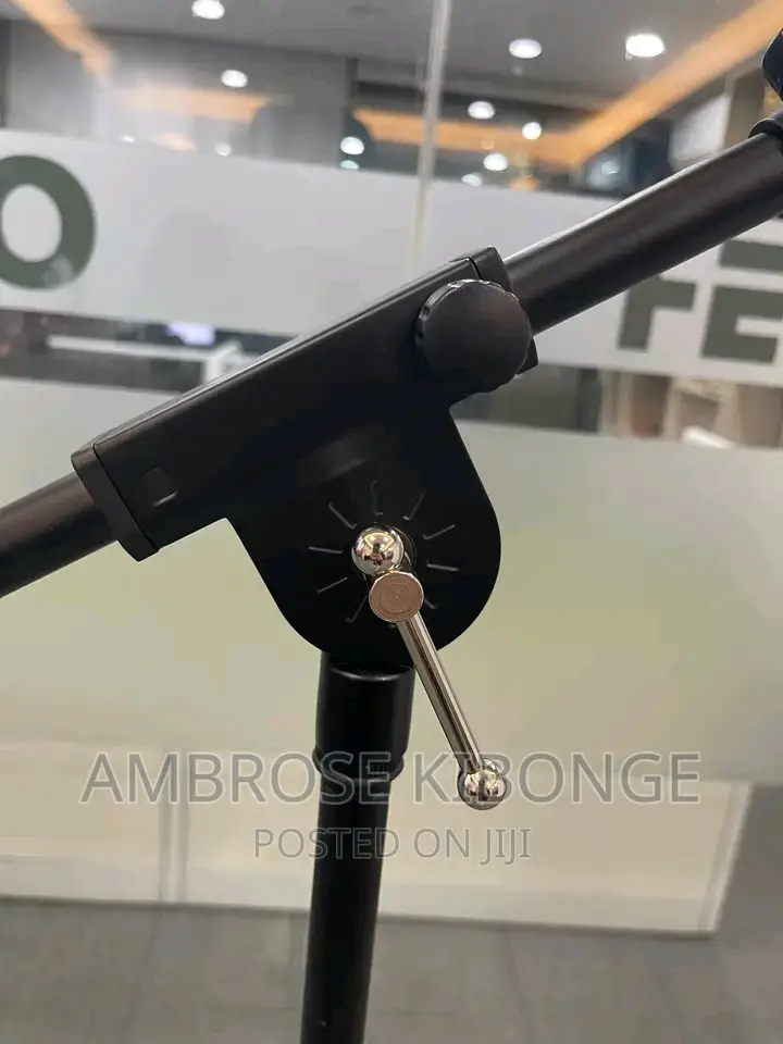 Durable Mic Support + 2 Clip Holders Stage Microphone Stands