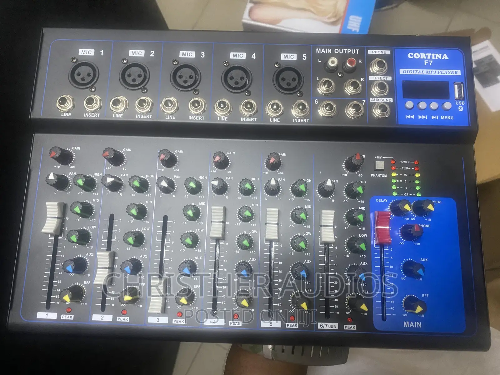 F7 Live Mixer
