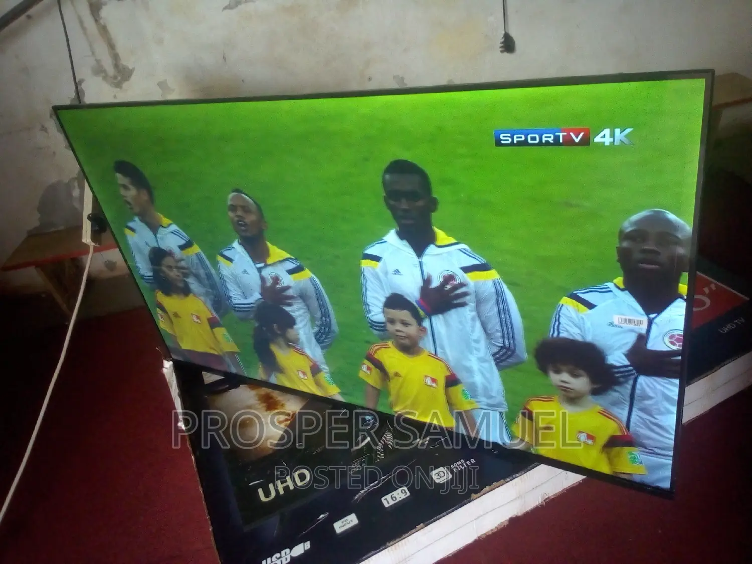 Brand New LG Frameles 60 Inches Smart Flat Screen