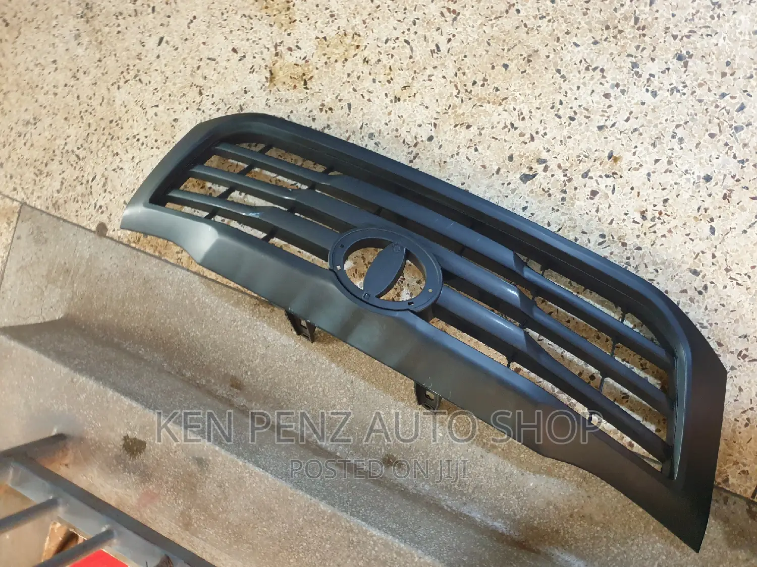 Grill Hillux Vigo Super ( 2012)
