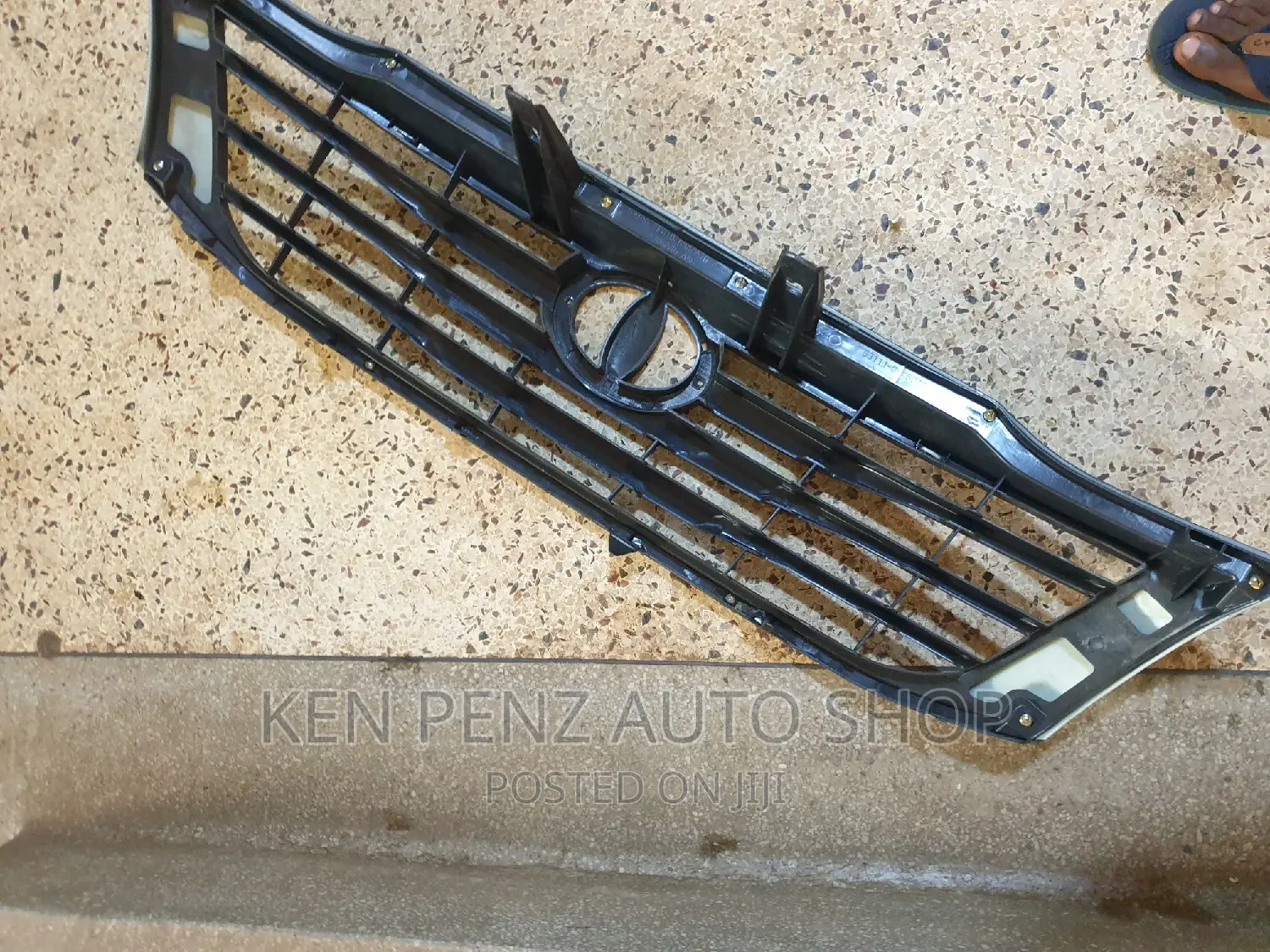 Grill Hillux Vigo Super ( 2012)