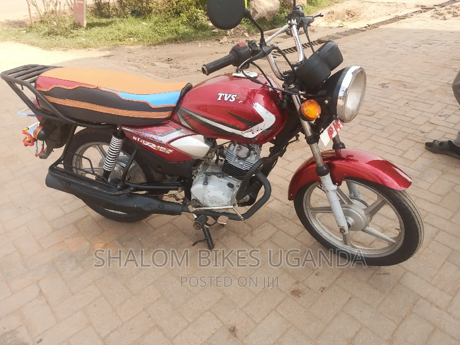 TVS HLX 125 2015 Brown