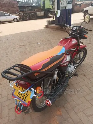TVS HLX 125 2015 Brown