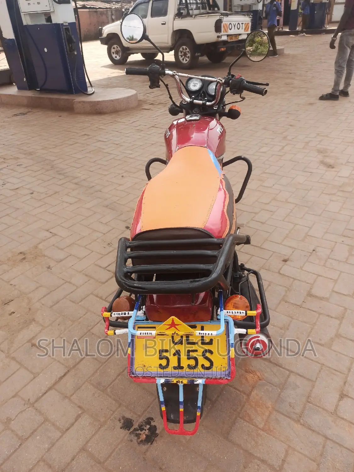 TVS HLX 125 2015 Brown