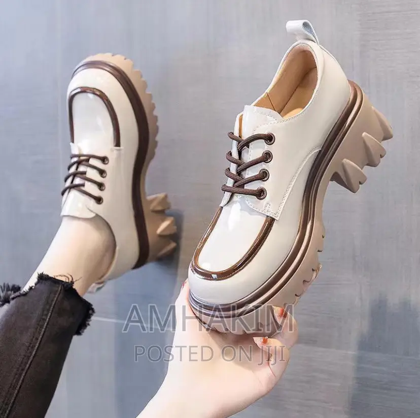 Classic Fancy Chunky Ladies Shoes in Stock