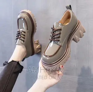 Classic Fancy Chunky Ladies Shoes in Stock