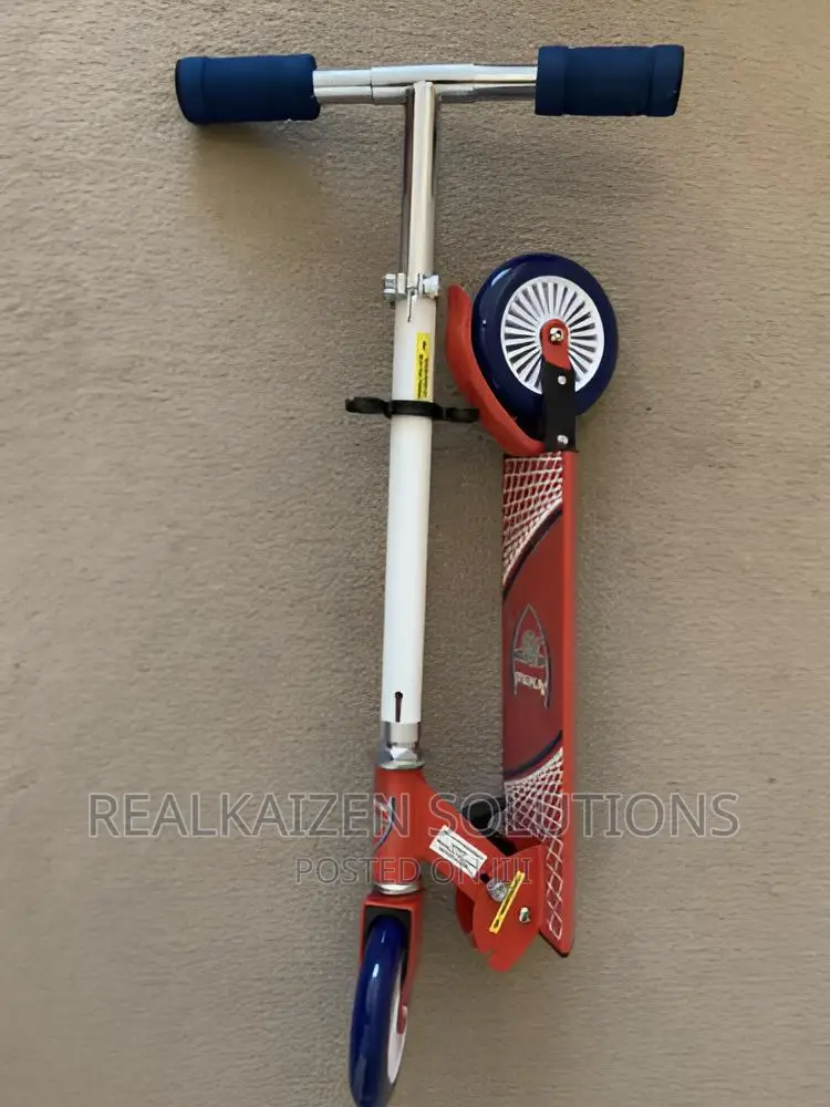 UK OFFICIAL Chelsea | Arsenal FC Aluminum Folding Scooter