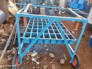 Bricks Machine