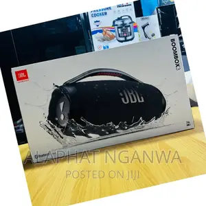 Photo - JBL Boombox 3