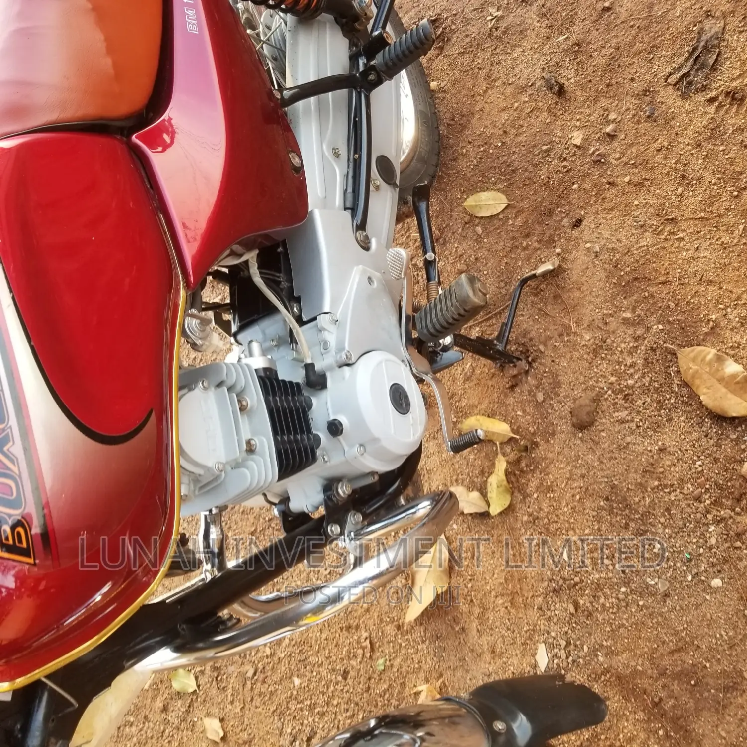Bajaj Boxer 100 2023 Red