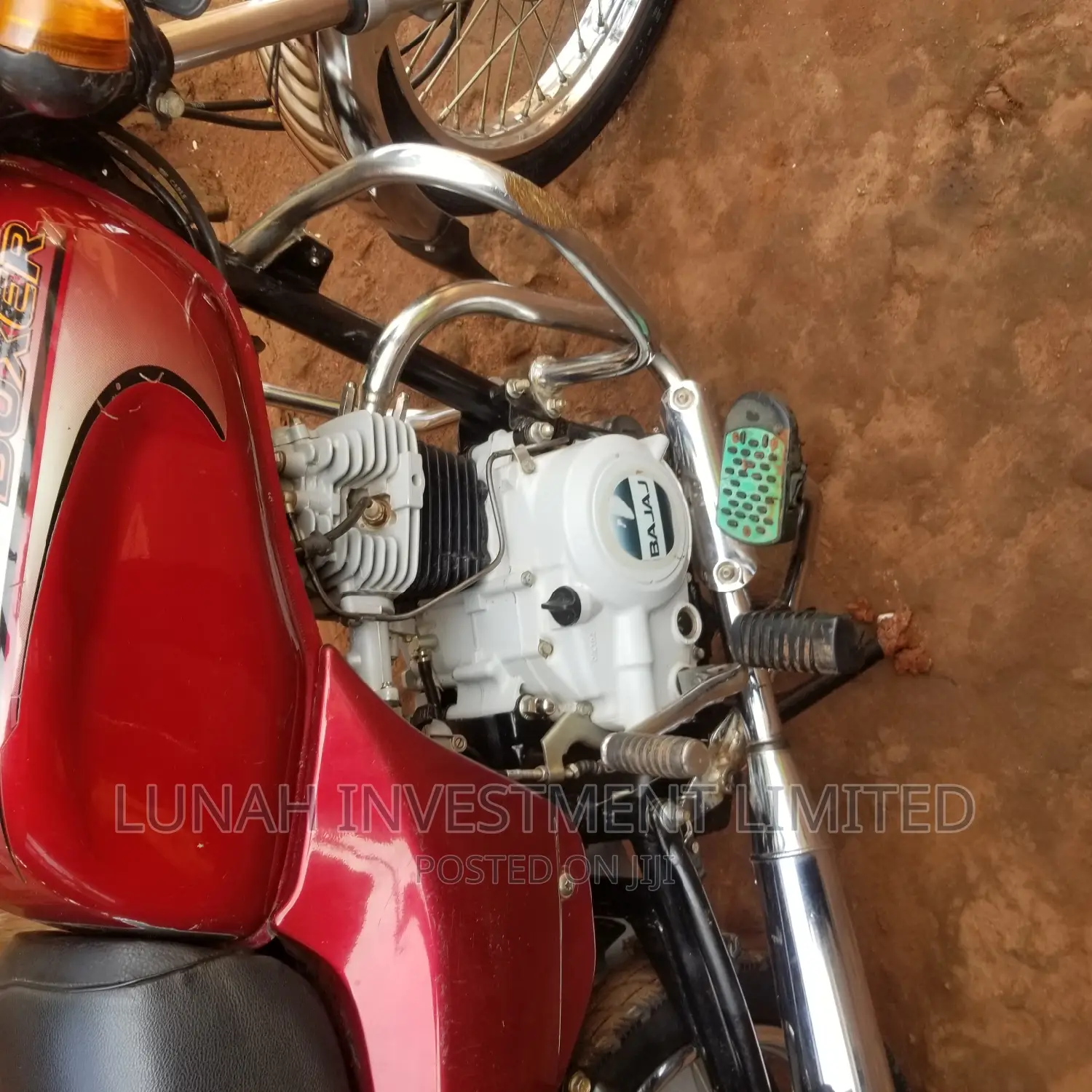 Bajaj Boxer 100 2022 Red