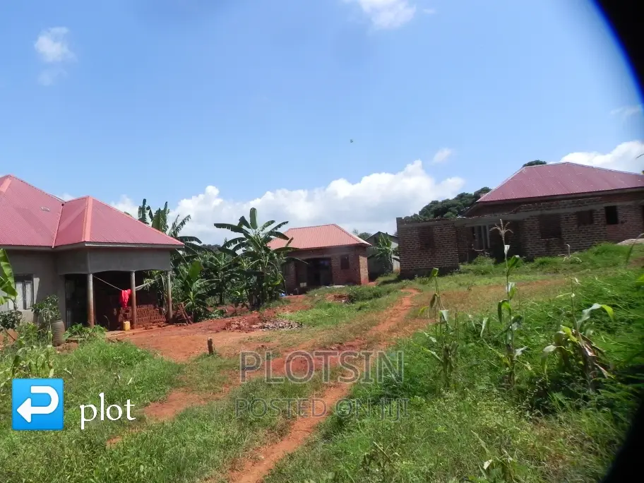 60x115fts Hot Deal Plot for Sale at 15m,Musima Jinja City in Jinja