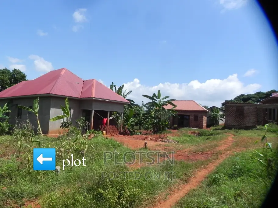 60x115fts Hot Deal Plot for Sale at 15m,Musima Jinja City in Jinja