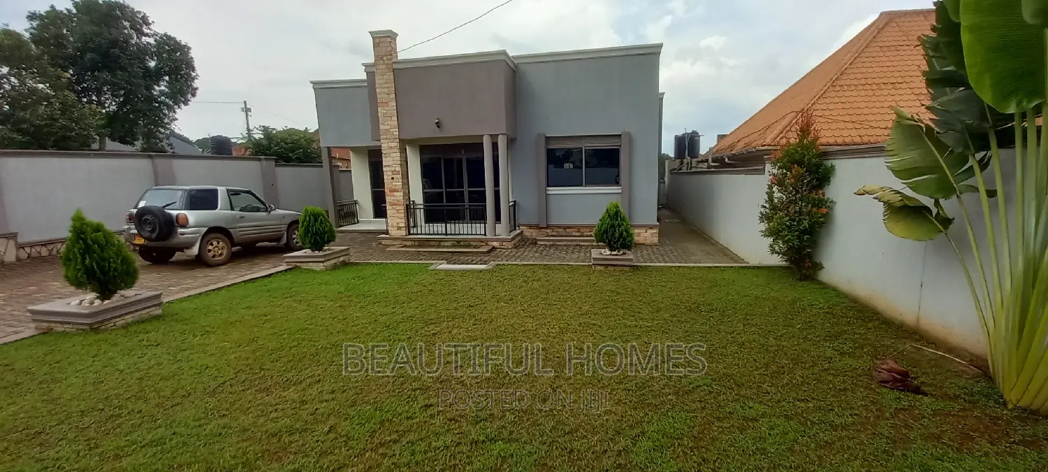 Furnished 4bdrm House in Kira for sale
