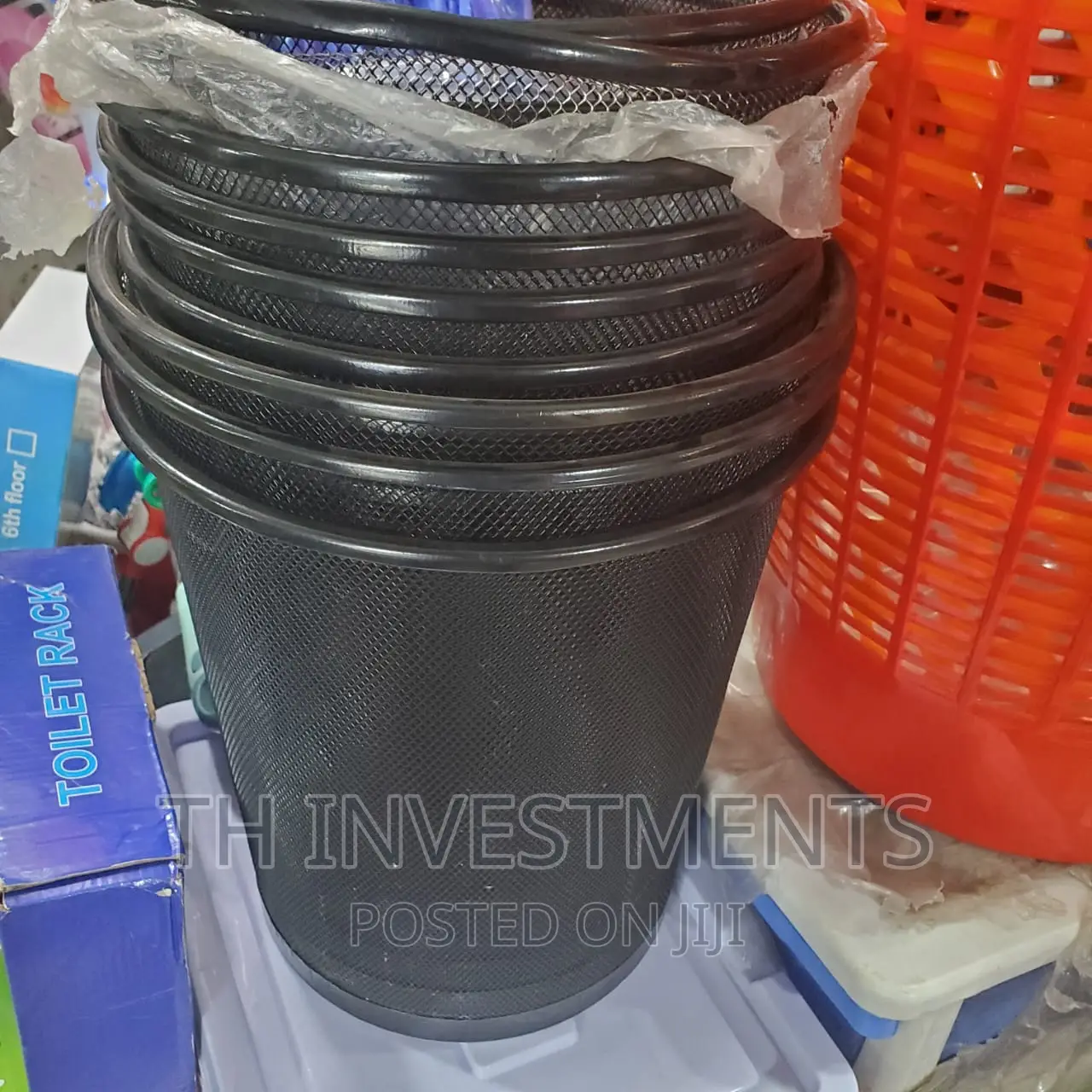 Metalic Waste Bin.
