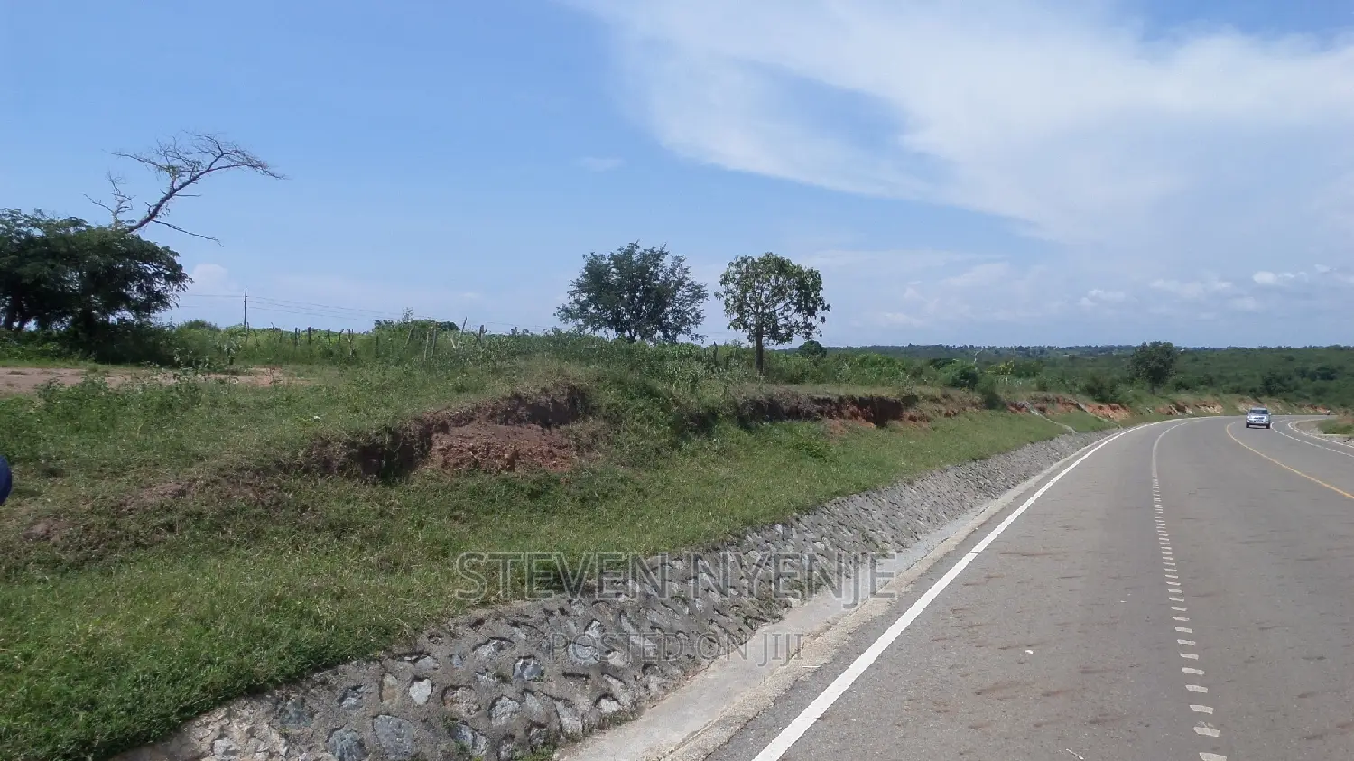 Kabalega International Airport