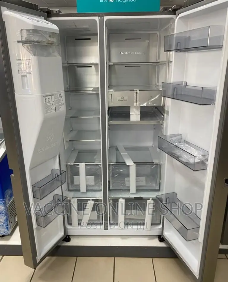 Hisense Fridge Side by Side 720L WTH Ice Dispenser