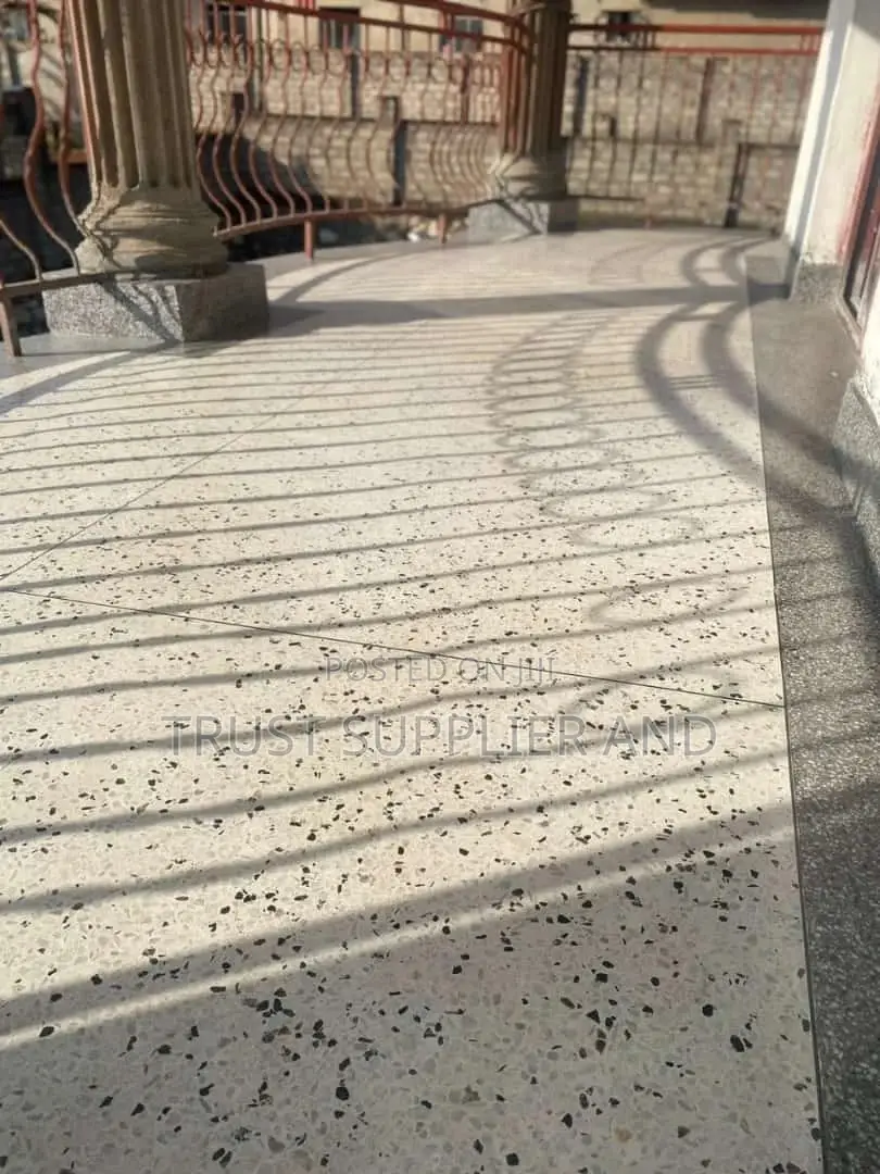Terrazzo Done LWK