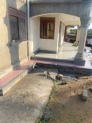 Terrazzo Done LWK