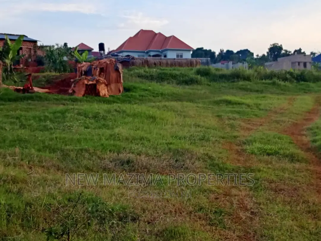 Very Beautiful Titled Plot on Quicksale in Heart of Buloba