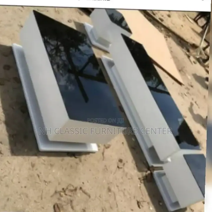 Aset of Tvstand and Center Table