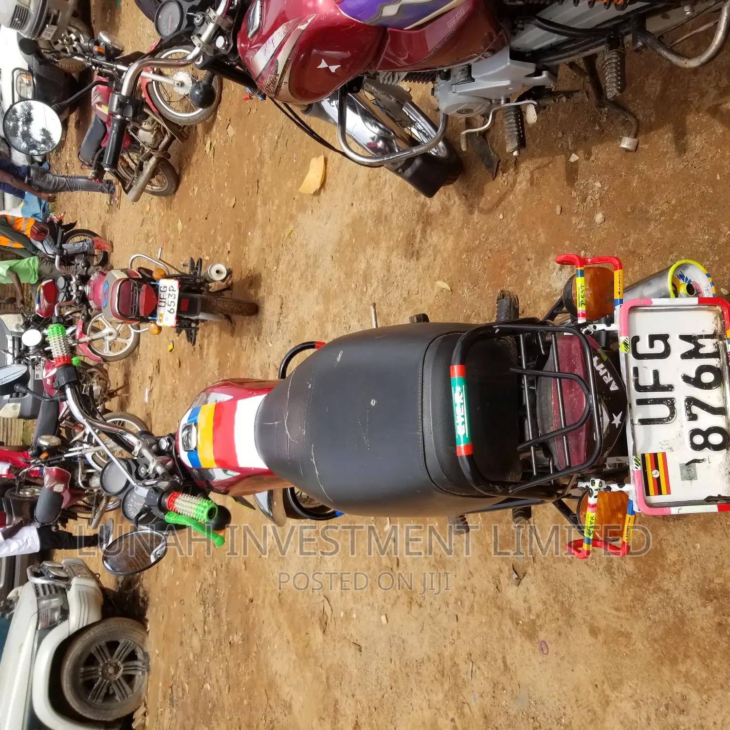 Bajaj Boxer 2021 Red