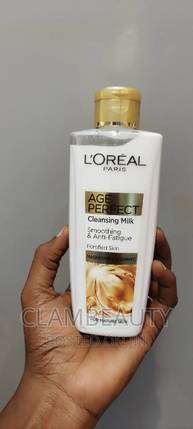 l'Oreal Age Perfect Cleansing Milk Smoothing Anti Fatigue