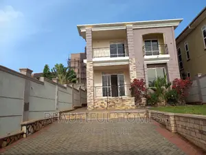 Furnished 4bdrm Duplex in Kira First Class for sale