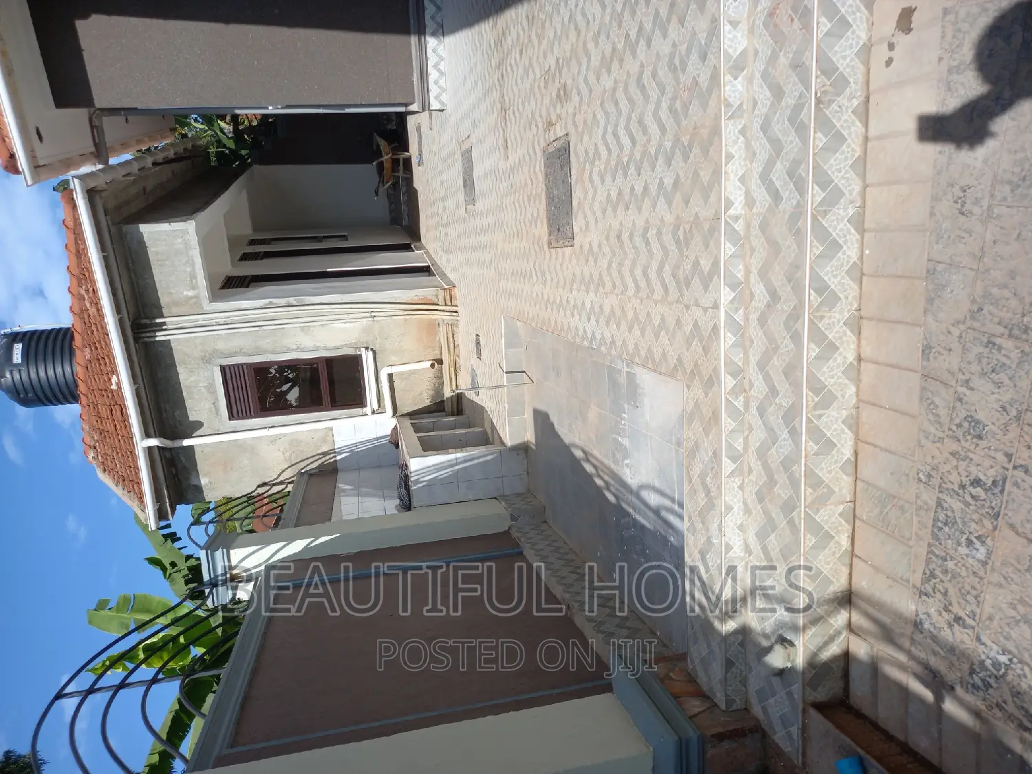 Furnished 4bdrm House in Kira Mamerito Road, Central Division for sale
