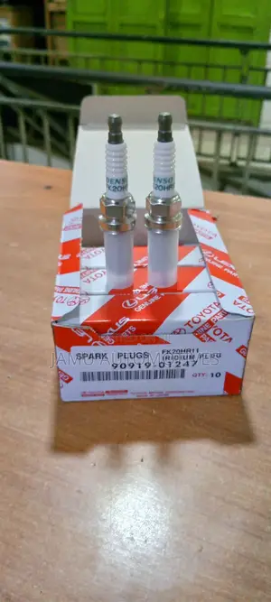 Spark Plugs for Sienta,Allex,Allion,Wish,Runix,Premio