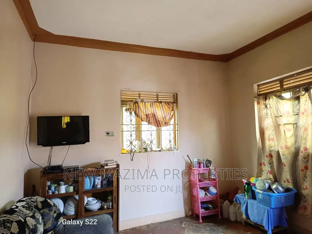 2bdrm House in Bulenga Town, Division A for sale