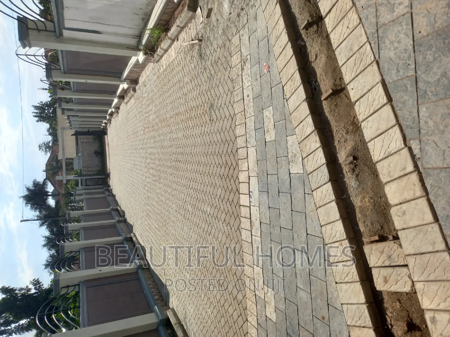 Furnished 4bdrm Bungalow in Kira, Central Division for sale