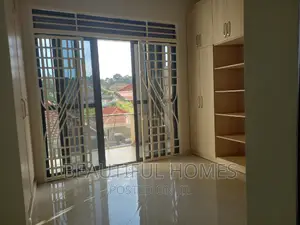 Furnished 6bdrm Mansion in Kira Classy, Central Division for sale