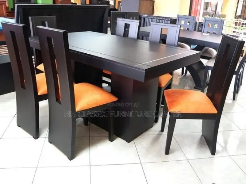 Black Dinning Table