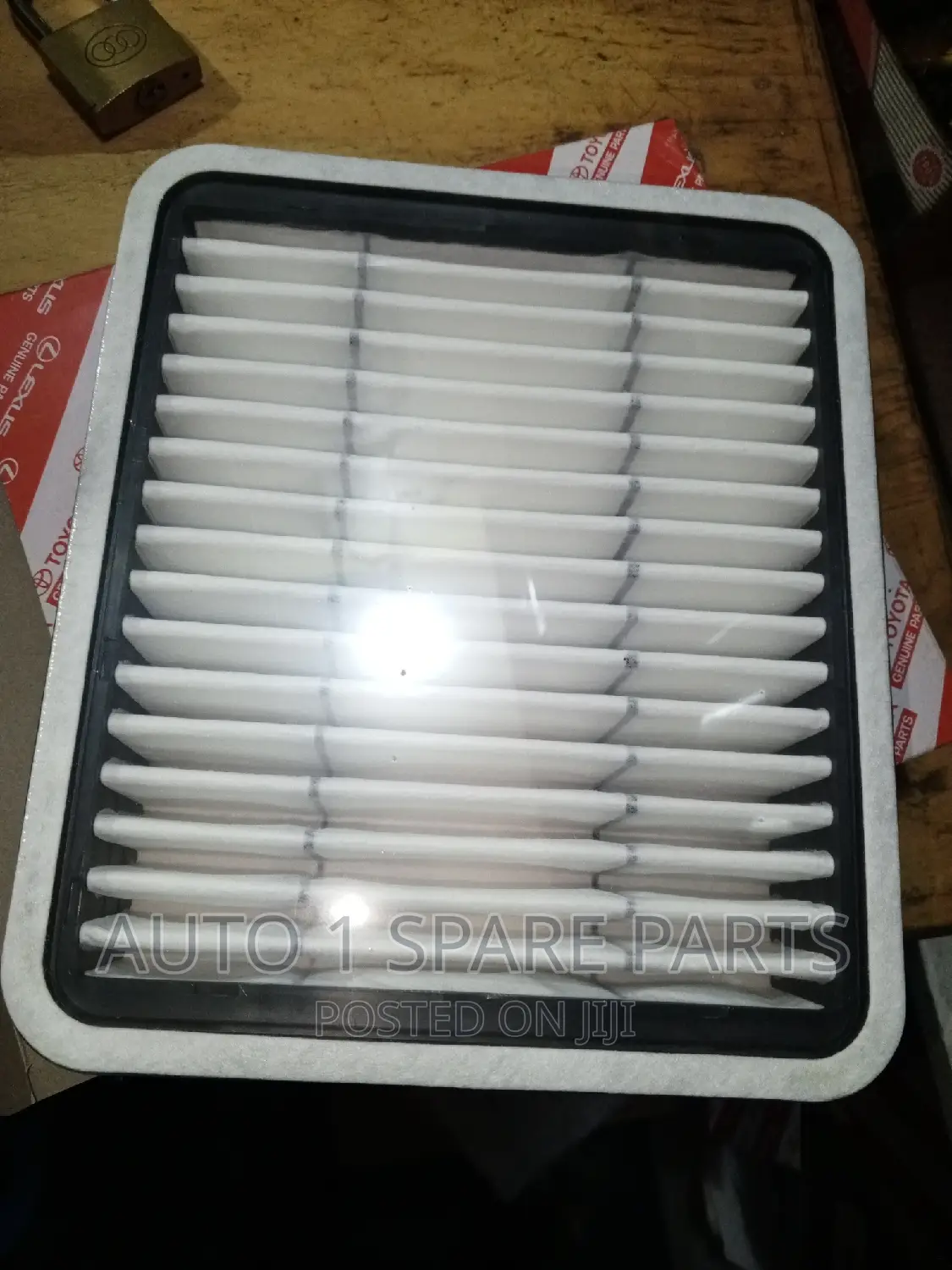 Air Cleaner TOYOTA BREVIS