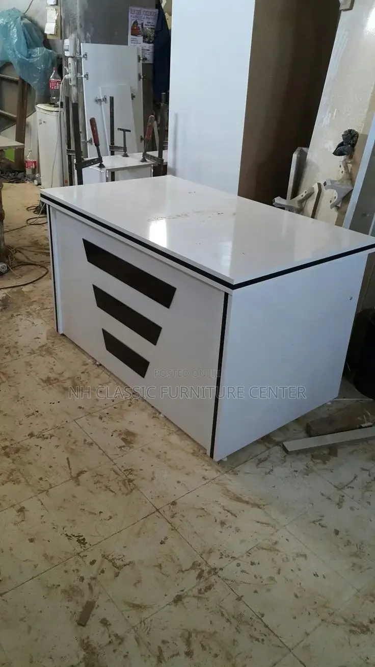 Reception White Table