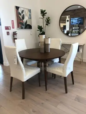Classic Dinning Table