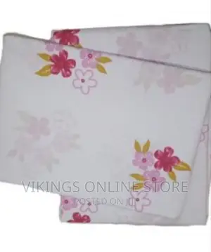 A Pair of 5*6 Bedsheets With Two Pillowcases