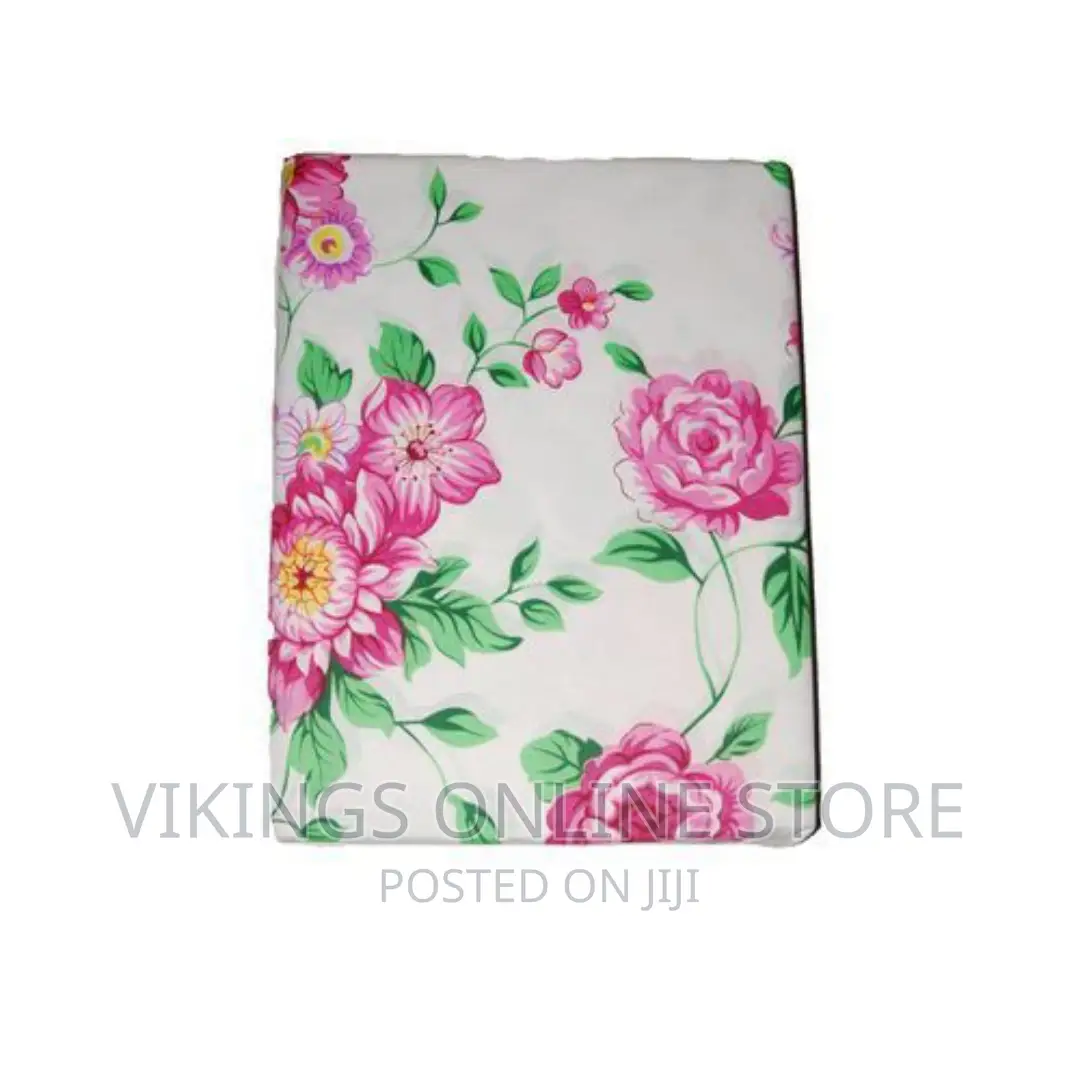 A Pair of 5*6 Bedsheets With Two Pillowcases